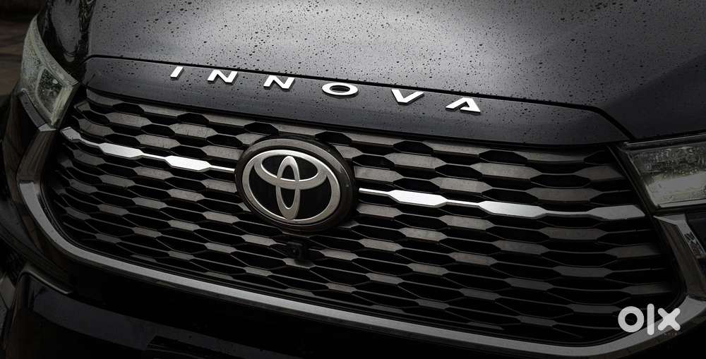 Toyota Innova Hycross 2.0 Zx Hybrid 7 Str, 2023, Electric