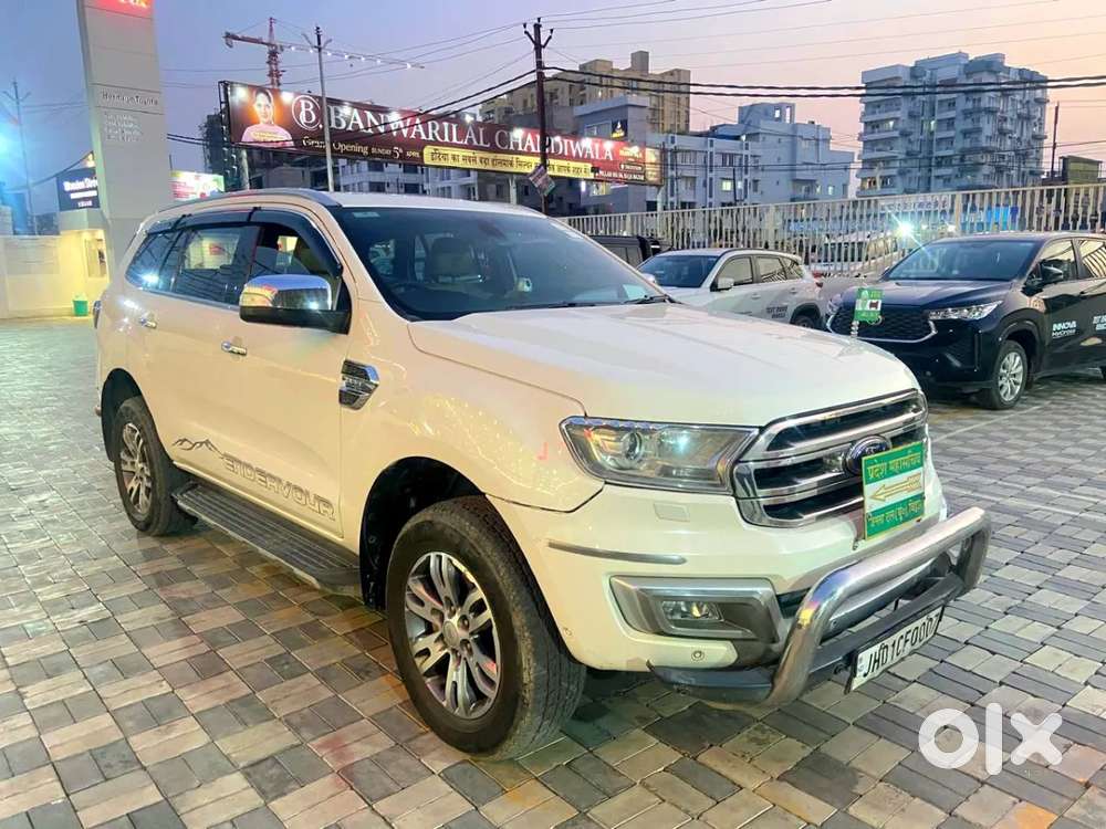 Ford Endeavour 3.2 Titanium At 4x4, 2017, Diesel