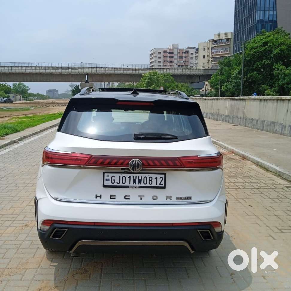 Mg Hector Plus, 2025, Petrol