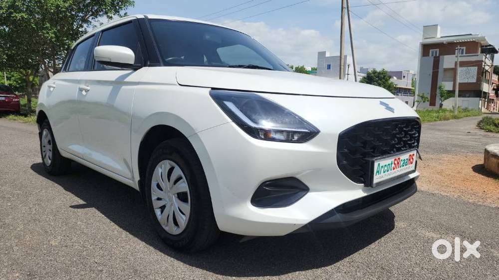 Maruti Suzuki Swift Vxi Optional, 2024, Petrol