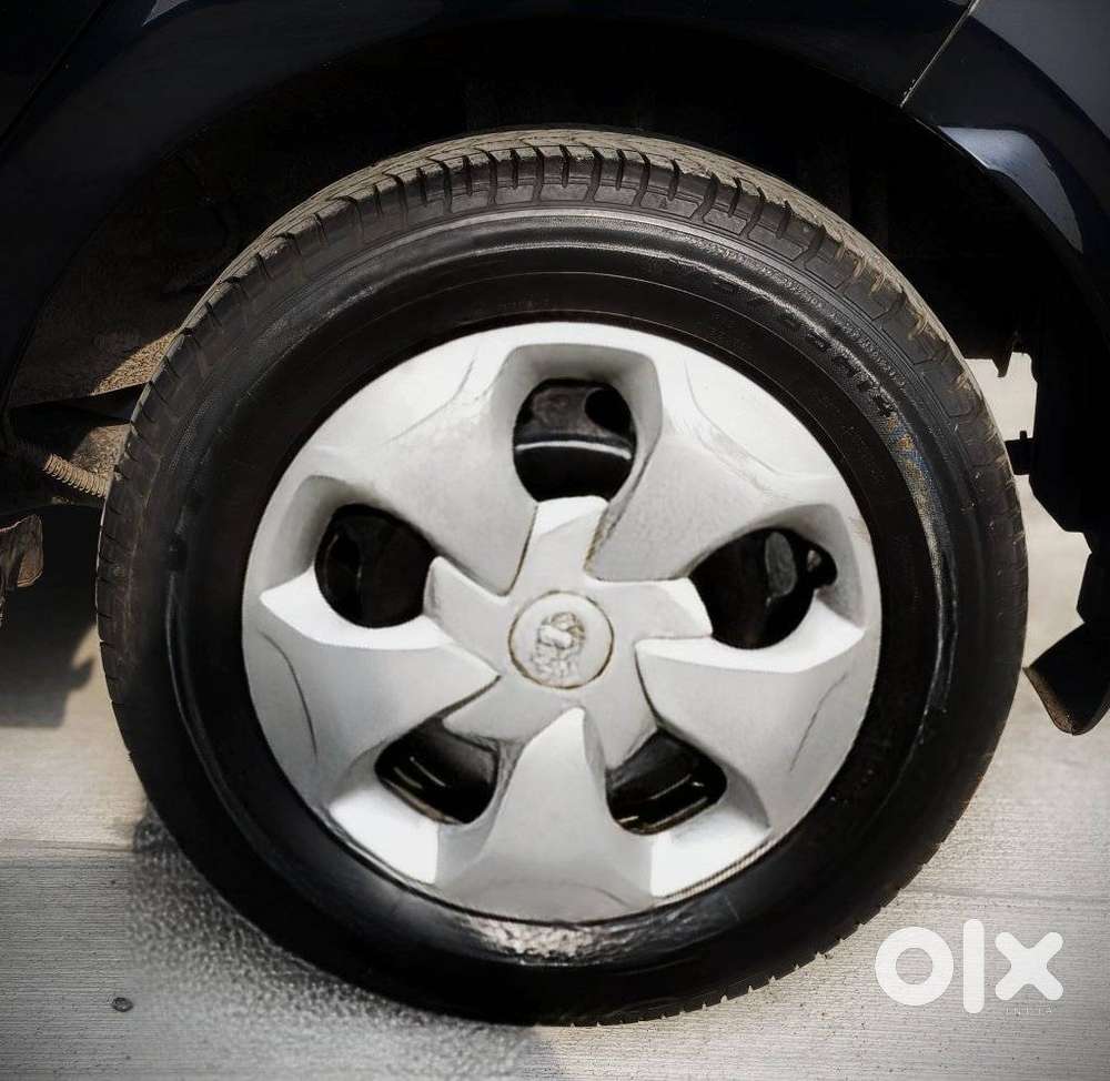 Tata Tiago 1.2 Revotron Xt (o), 2022, Petrol