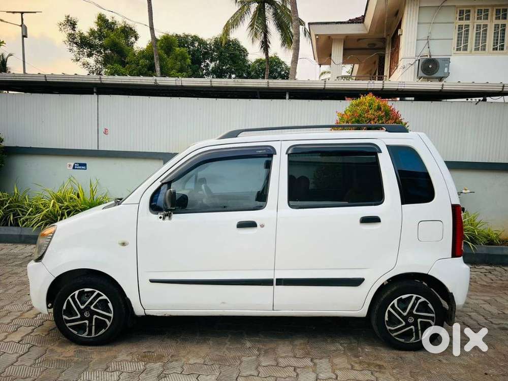 Maruti Suzuki Wagon R Lxi Bs Iv, 2010, Petrol