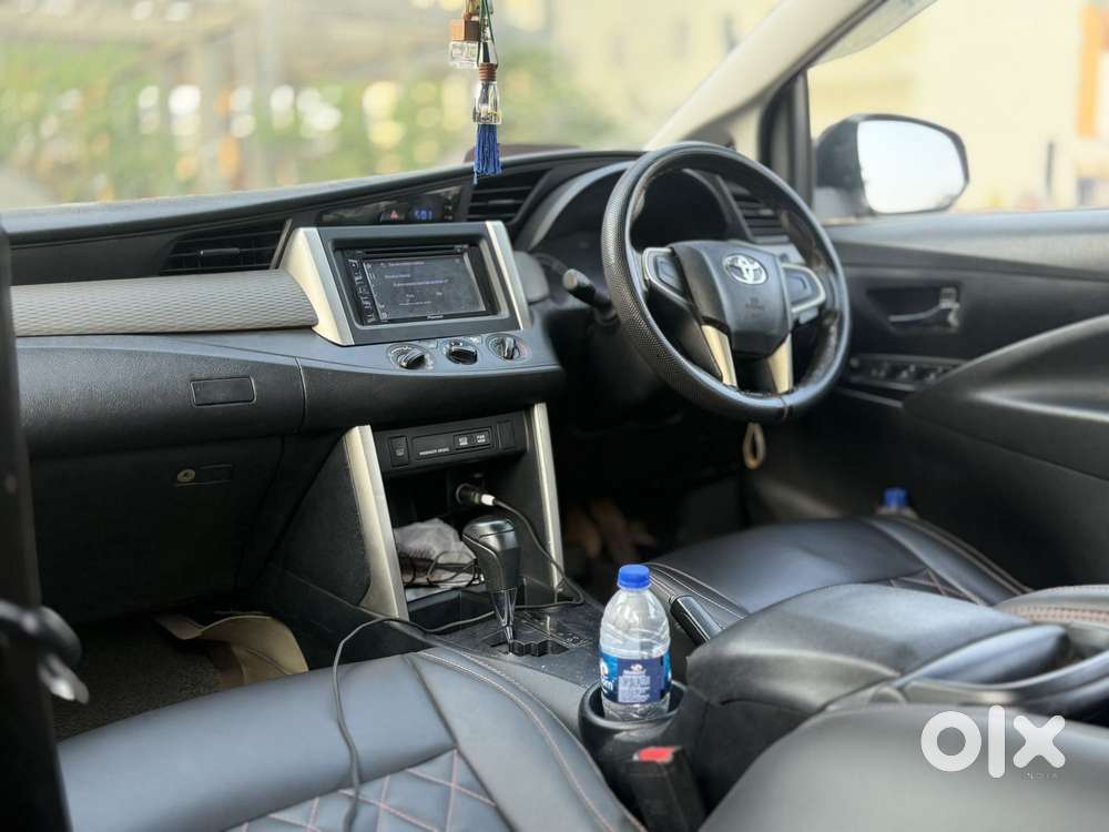 Toyota Innova Crysta 2.8 Gx At 8s, 2016, Diesel