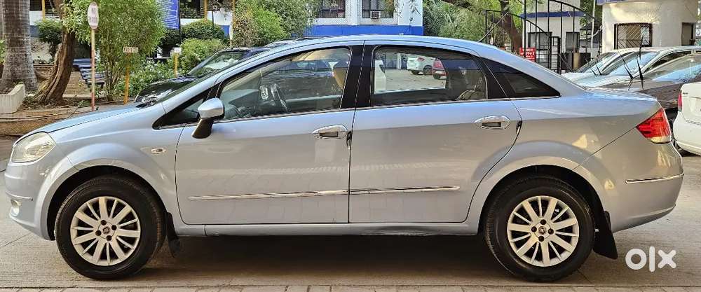 Fiat Linea Emotion Diesel 2011  Sunroof  Climate Ac  Touchscreen