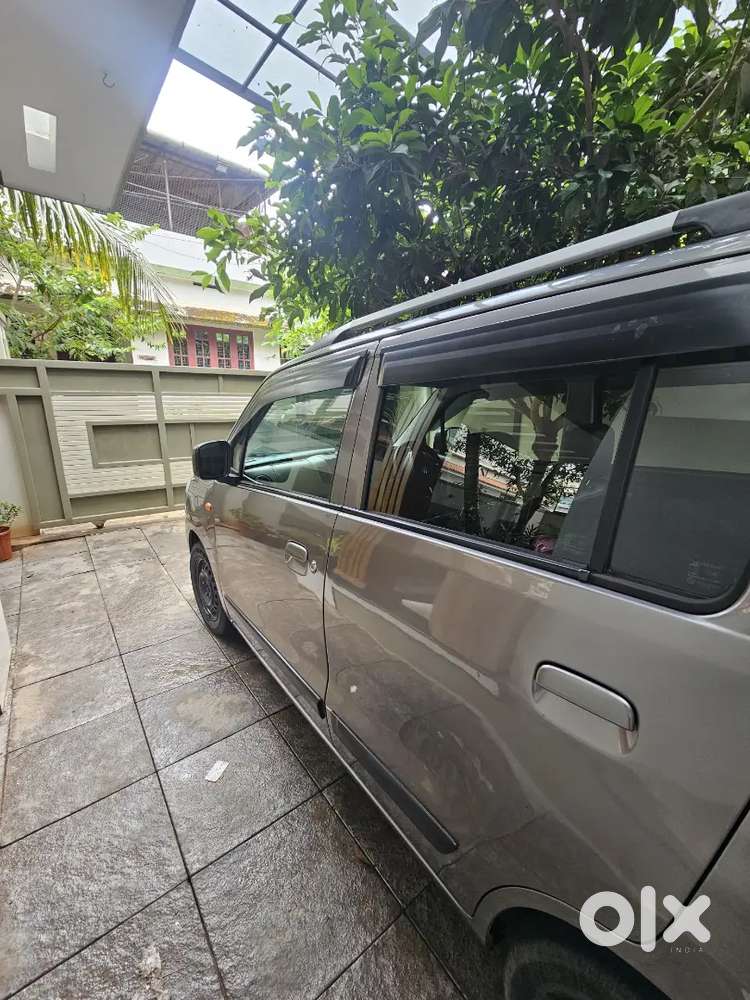 Maruti Suzuki Wagon R Automatic 2017 (cng)