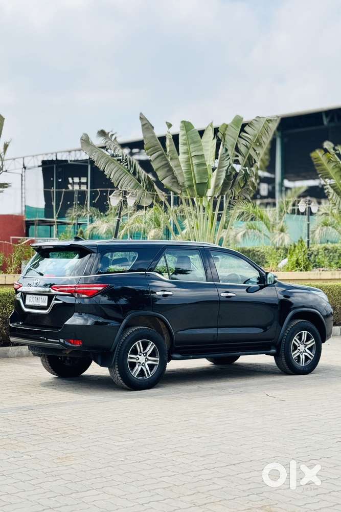 Toyota Fortuner 4x2 At 2.8 Diesel, 2023, Diesel
