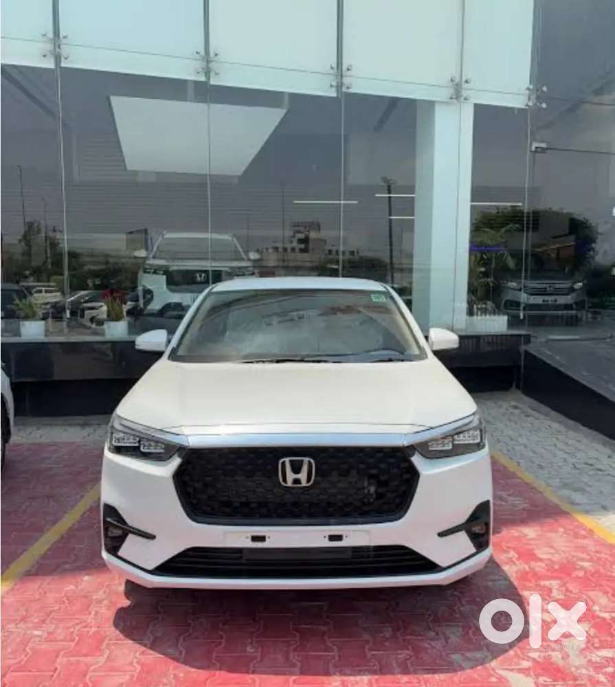 No Accidential Bilkul Bhi Nhi No Dent Pent All Orginal Gadi