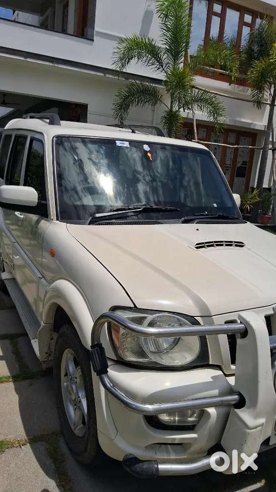 Mahindra Scorpio Vlx Top Model