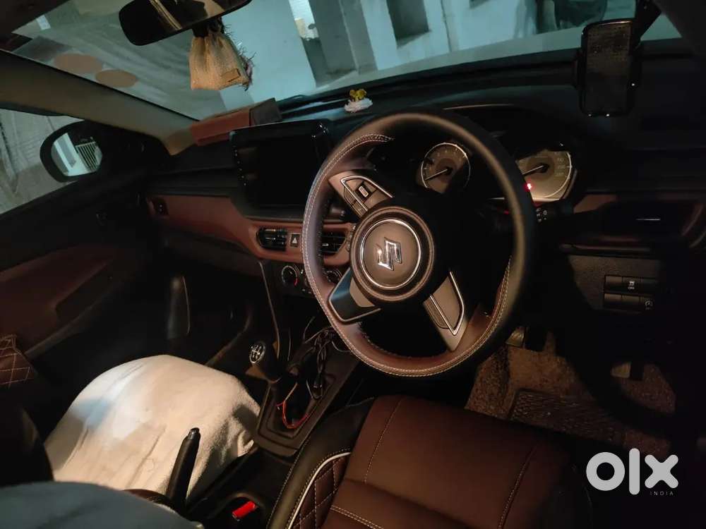 Brezza 2023 Lxi Smart Hybrid Bh Registered