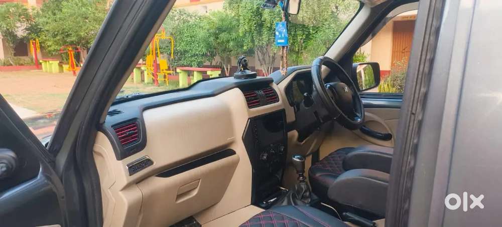 Mahindra Scorpio Classic 2023