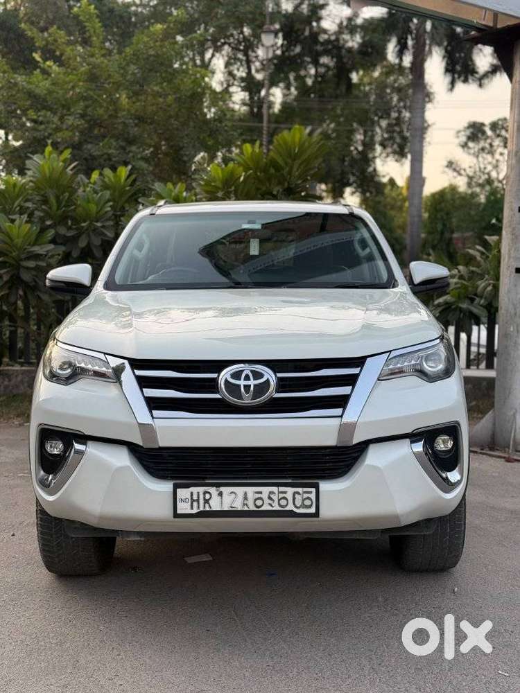 Toyota Fortuner 4x2 At 2.8 Diesel, 2017, Diesel