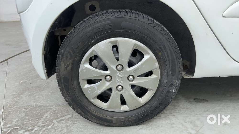 Hyundai I10 Sportz 1.2 Automatic Kappa2, 2012, Petrol