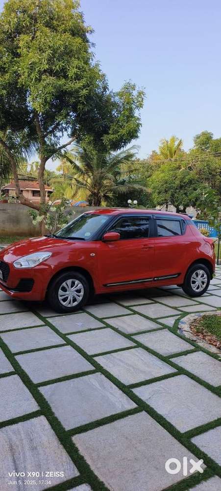 Maruti Suzuki Swift Lxi Option, 2019, Petrol