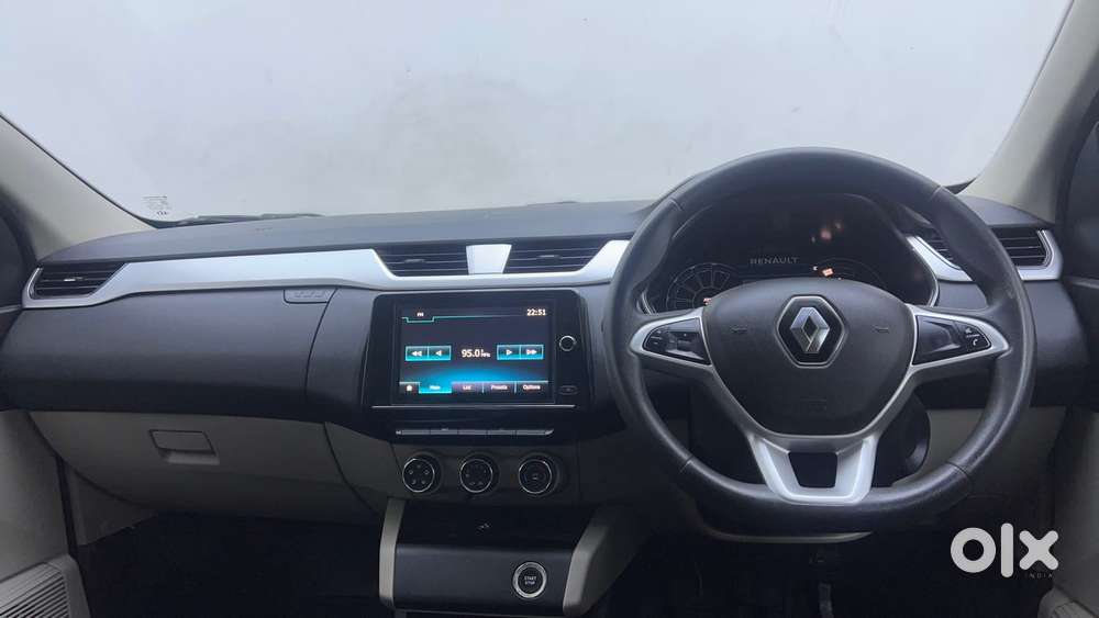 Renault Triber Rxz, 2021, Petrol