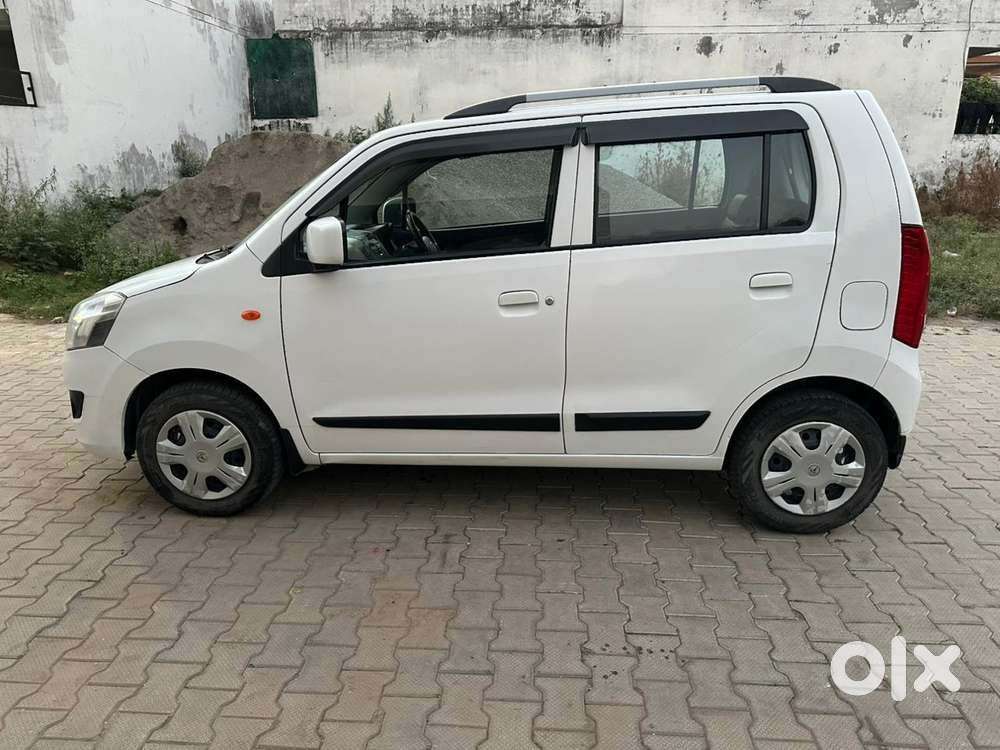 Maruti Suzuki Wagon R Vxi, 2017, Petrol