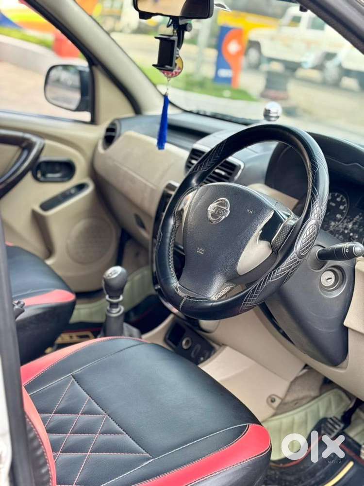 Nissan Terrano 2015 Diesel Xv Top Model In Showroom Condition