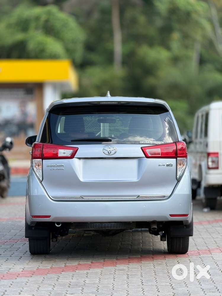 Toyota Innova Crysta 2020