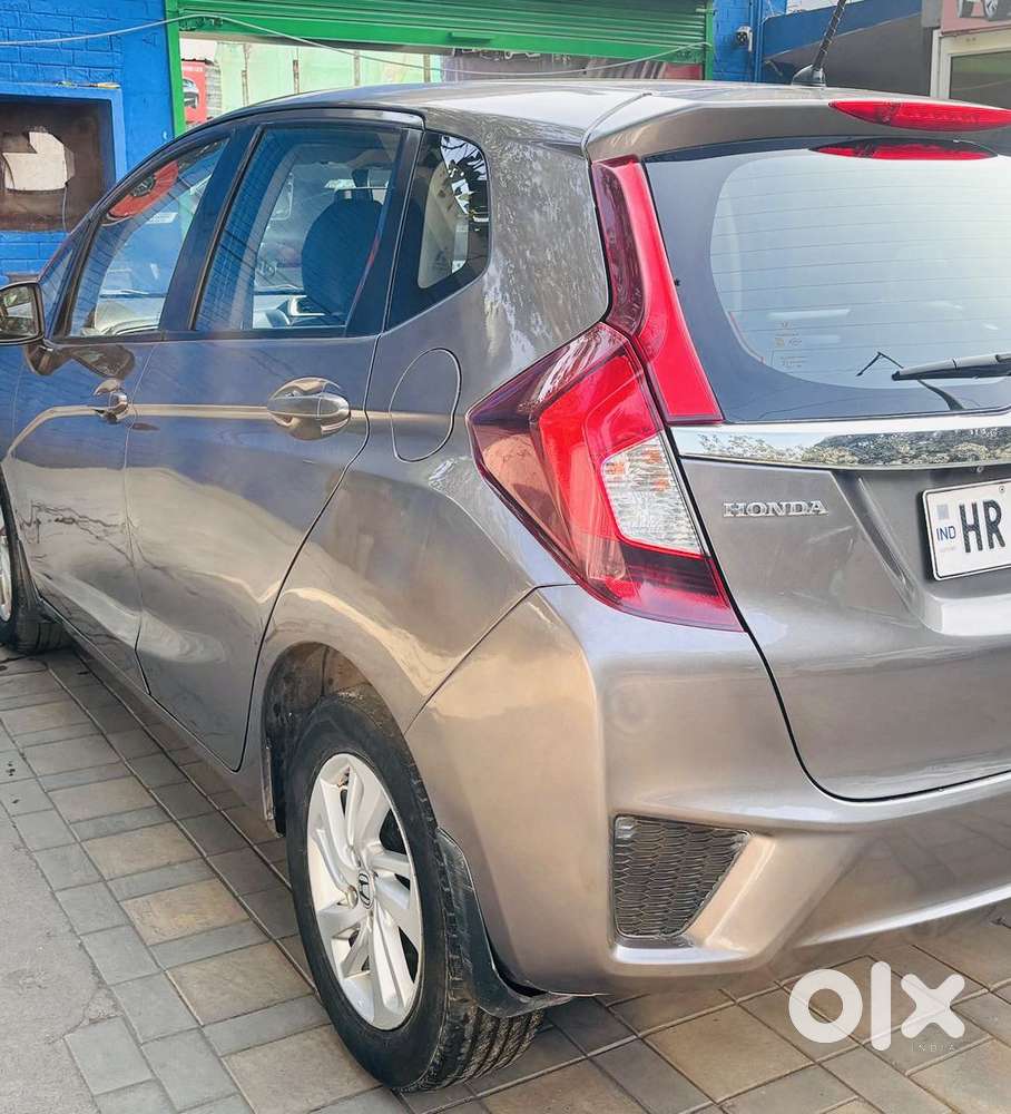 Honda Jazz V Mt Privilege, 2017, Petrol