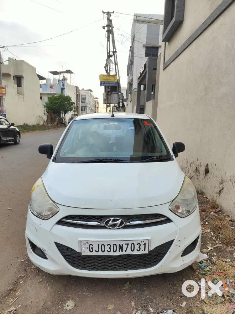 Hyundai I10 2011 Cng & Hybrids Well Maintained