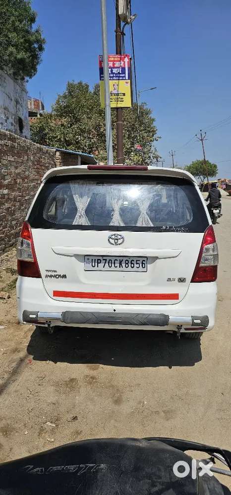 Toyota Innova 2013 Diesel Well Maintained