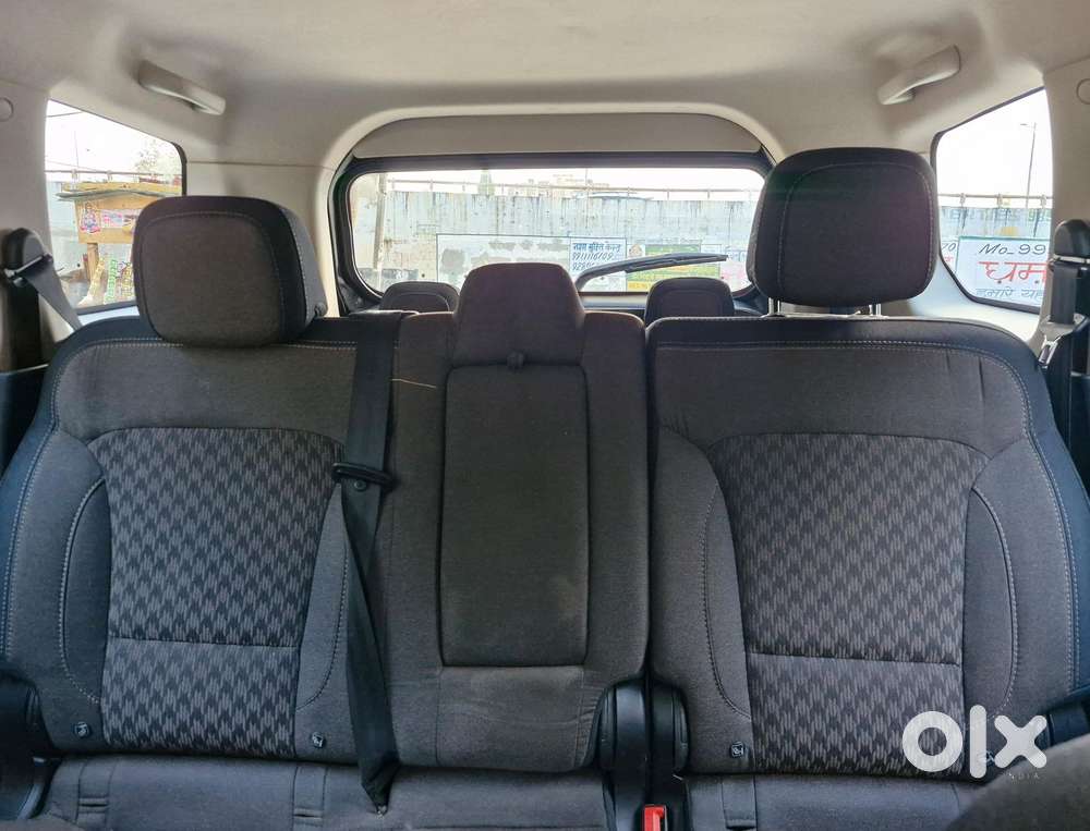 Mahindra Scorpio N Z2 Petrol Mt 6 Str, 2025, Petrol