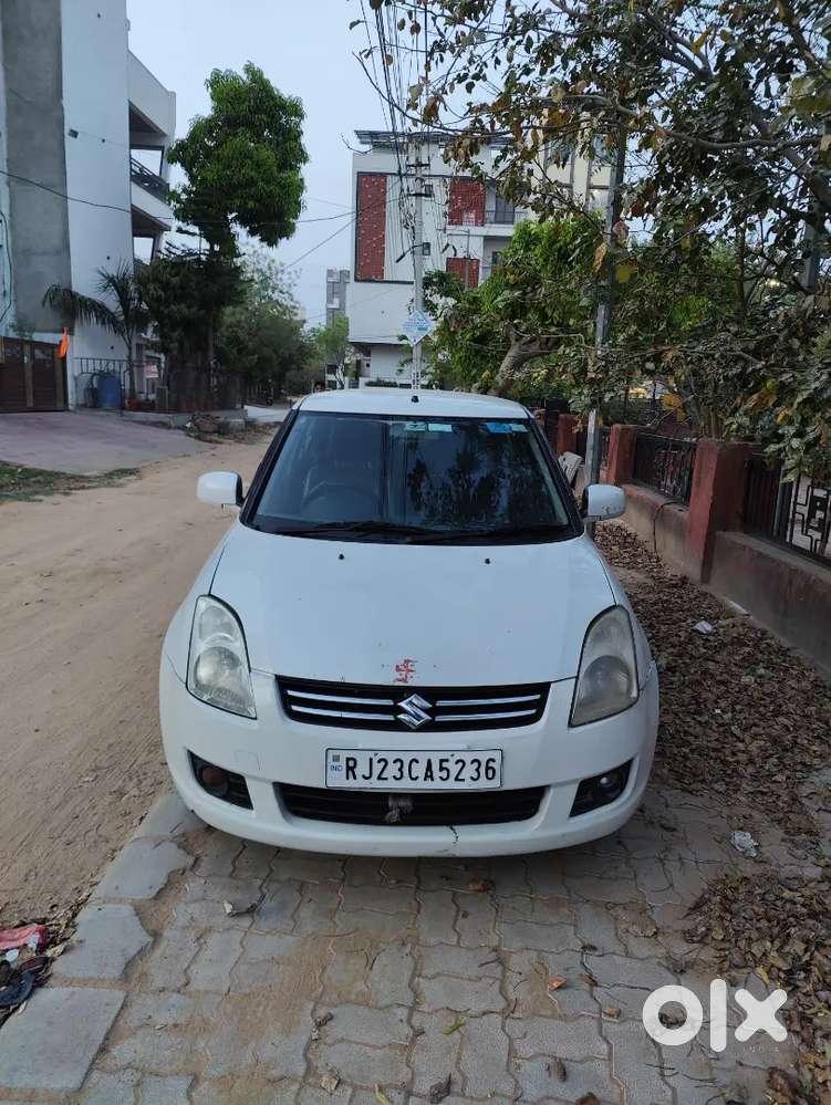 Maruti Suzuki Dzire 2011 Petrol 158500 Km Driven