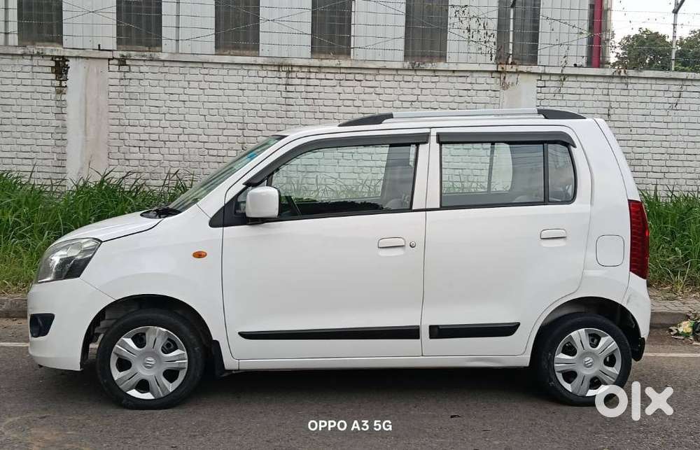 Maruti Suzuki Wagon R Amt Vxi, 2018, Petrol