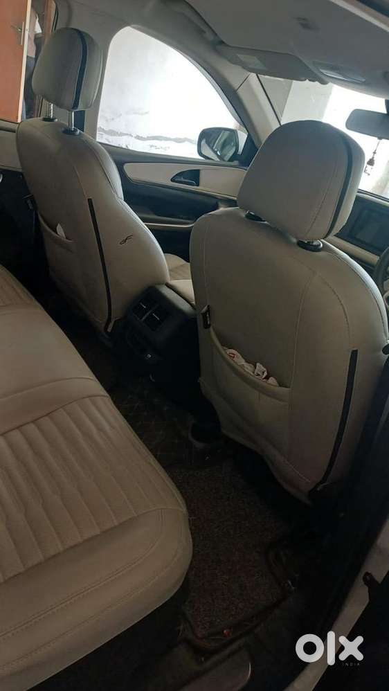 Mahindra Xuv700 2022 Diesel 50000 Km Driven