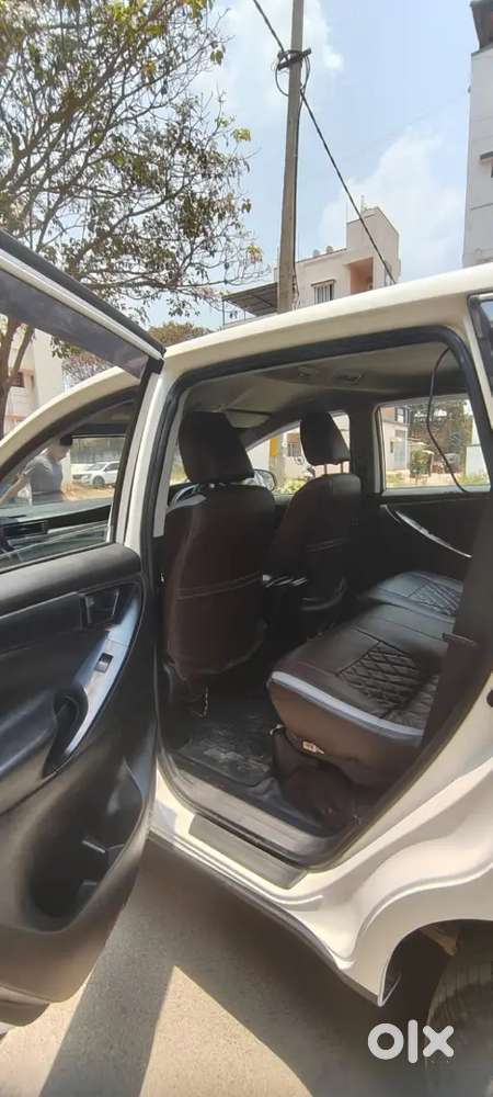 Toyota Innova Crysta 2019