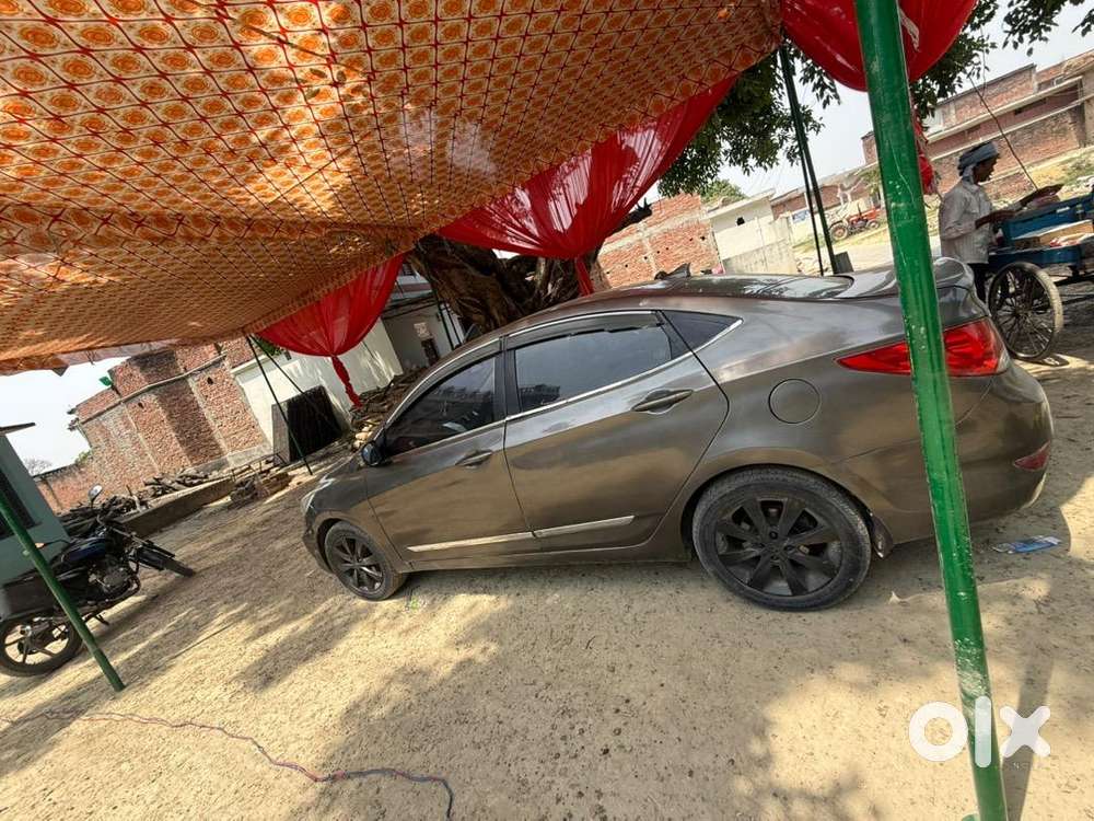 Hyundai Verna 2012 90000 Km Driven