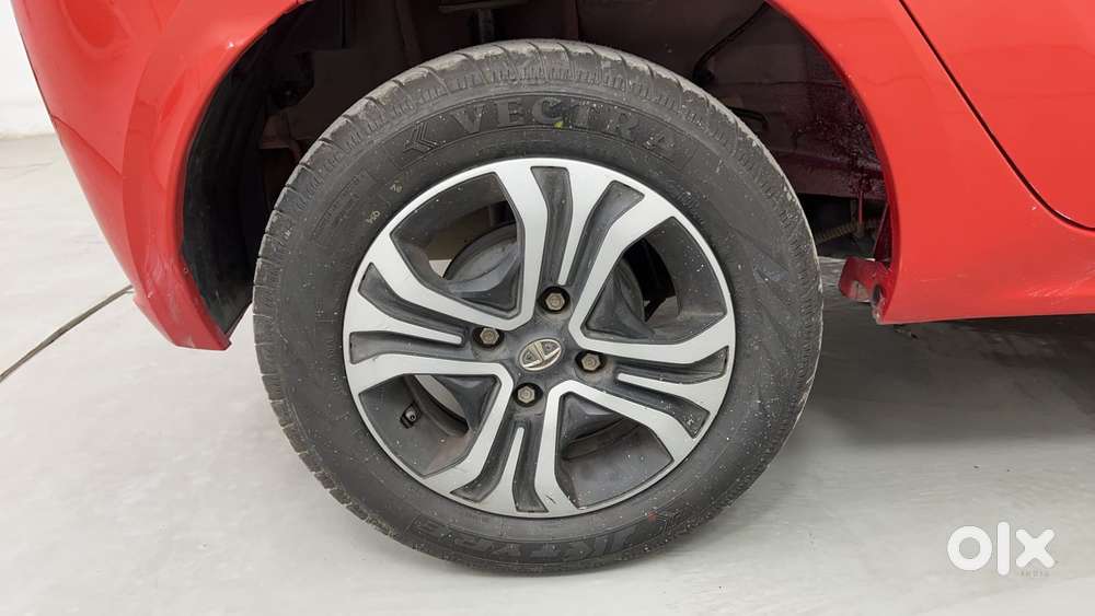 Tata Tiago 1.2 Revotron Xt Cng, 2022, Cng & Hybrids