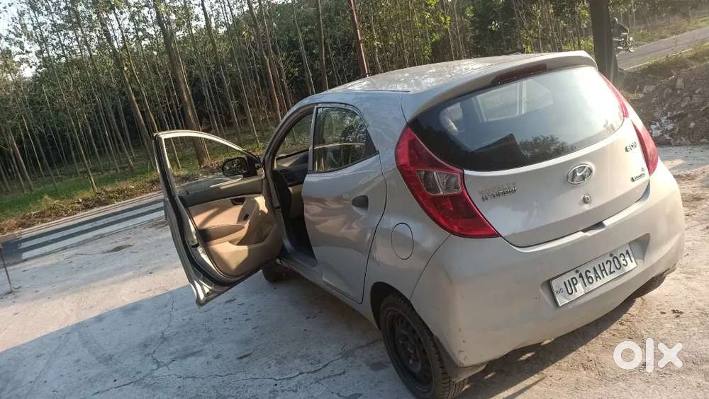 Hyundai Eon 1.0 Magna Plus 2012