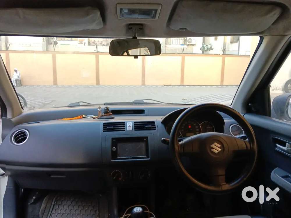 Maruti Suzuki Dzire Cng ઘરઘરાવ સારી કંડીશનની ગાડી તાત્કાલિક વેચવાની છે