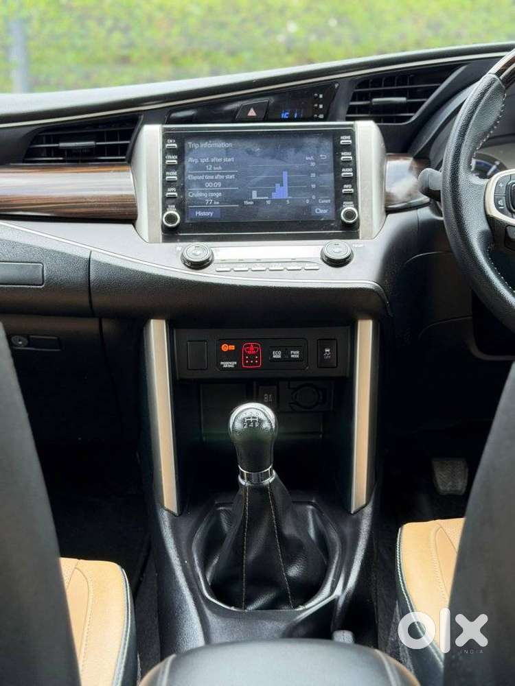 Toyota Innova Crysta Zx 2.4 Diesel 7 Seater, 2025, Diesel