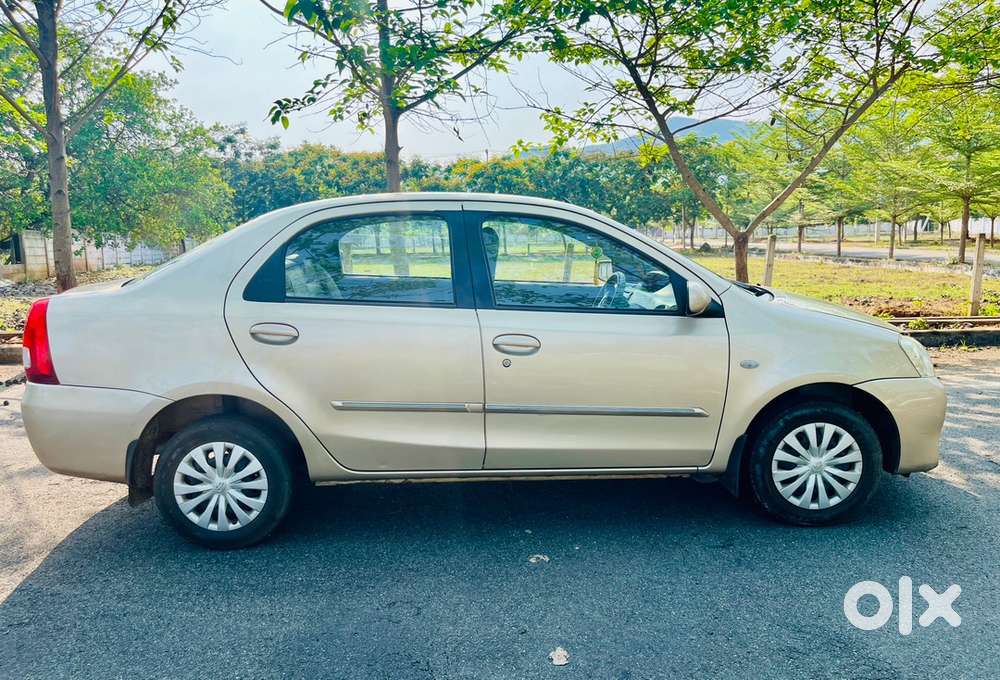 Toyota Etios 2012 Petrol 37000 Km Driven