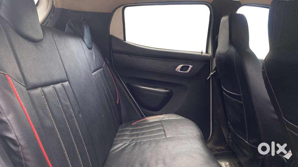 Renault Kwid 2019-ongoing 1.0 Rxt (o), 2019, Petrol