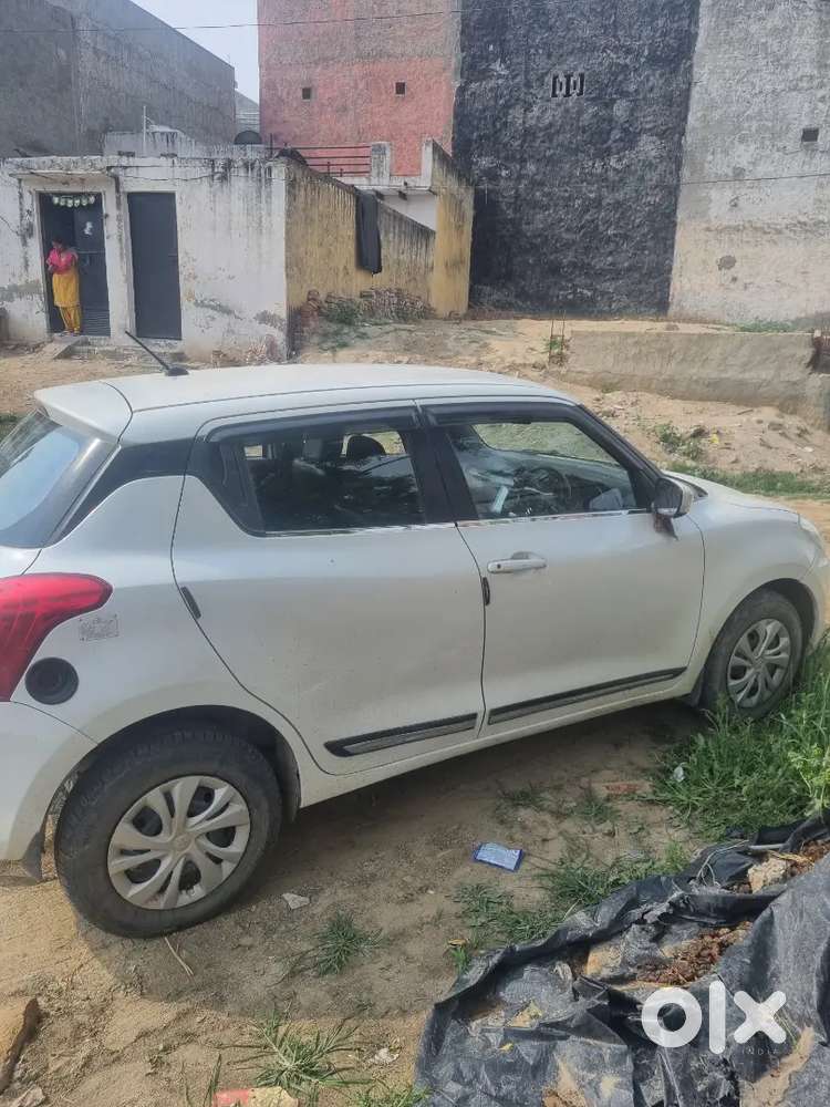 Maruti Suzuki New-gen Swift 2024 Cng & Hybrids 49000 Km Driven