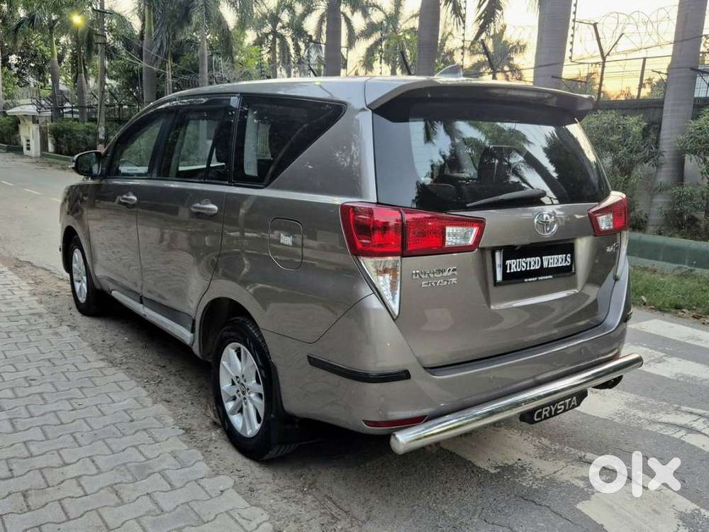 Toyota Innova Crysta 2.4 G Mt, 2017, Diesel