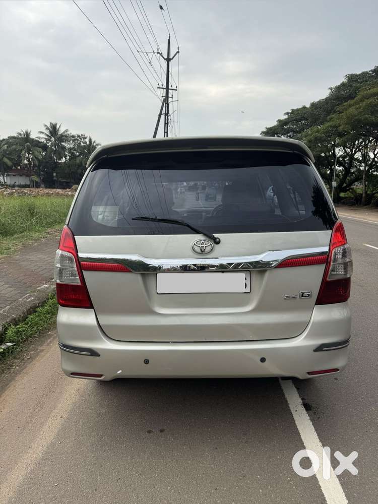 Toyota Innova 2.5 Gx (diesel) 7 Seater Bs Iv, 2014, Diesel