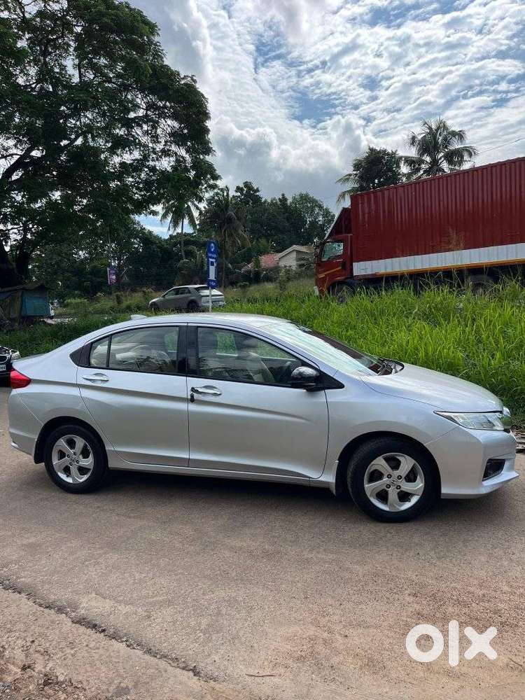 Honda City V Mt Exclusive, 2015, Petrol