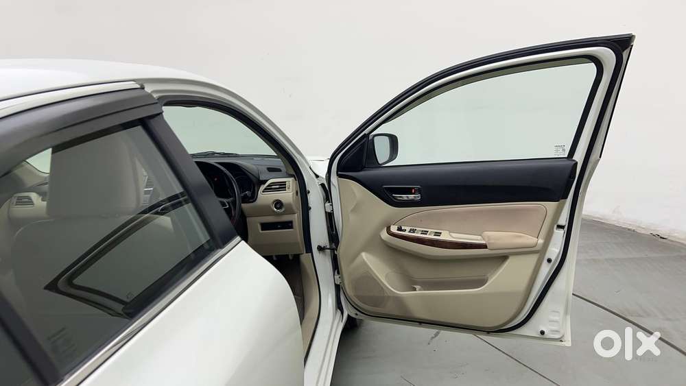 Maruti Suzuki Dzire 1.2 Zxi Amt, 2017, Petrol