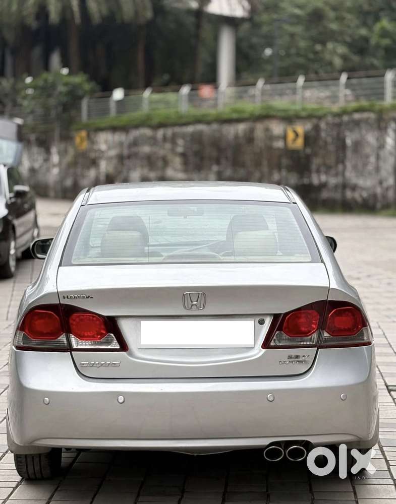 Honda Civic 1.8 V Mt, 2011, Petrol