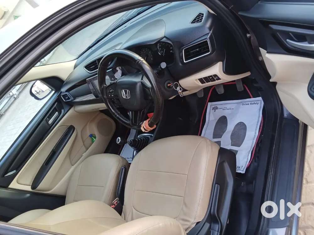 Excellent Condition Honda Amaze Less Driven (4.5 Years)