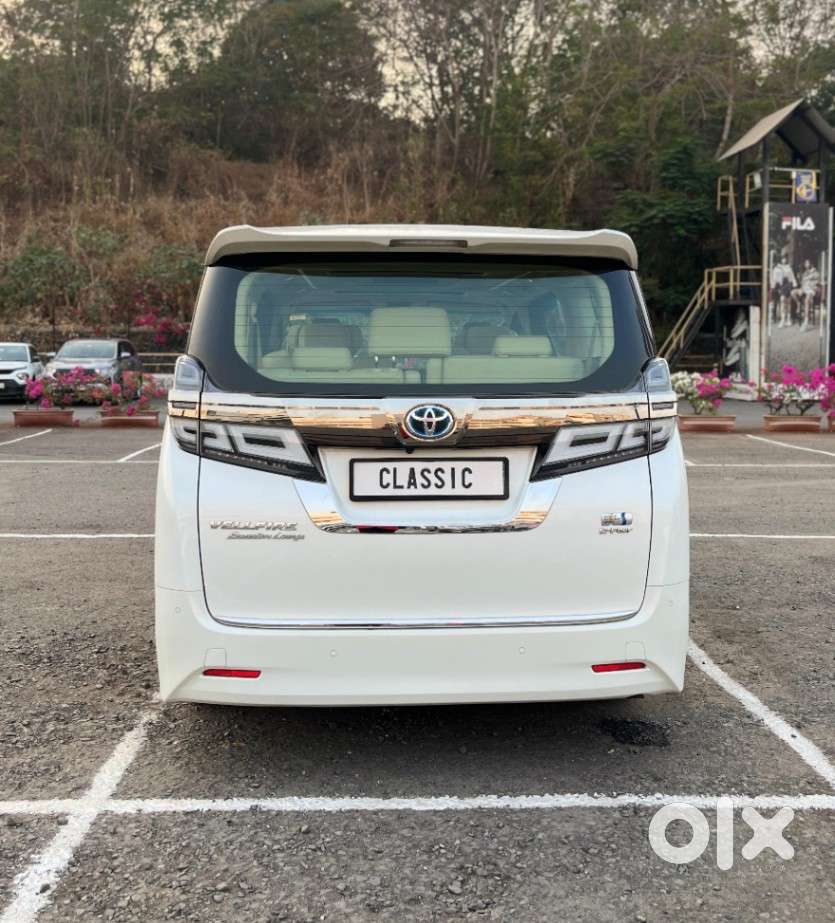 Toyota Vellfire 2.5 Hybrid, 2020