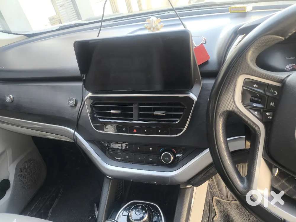 Self Driven Tata Safari