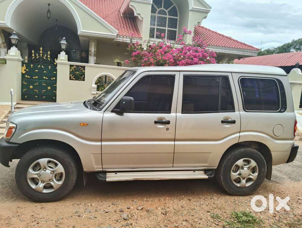 Mahindra Scorpio 2.6 Dx, 2005, Diesel