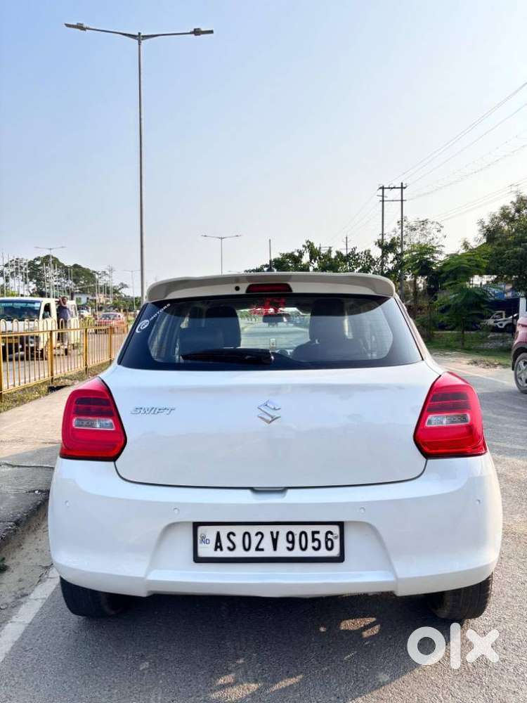 Maruti Suzuki Swift Vvt Zxi, 2019, Petrol