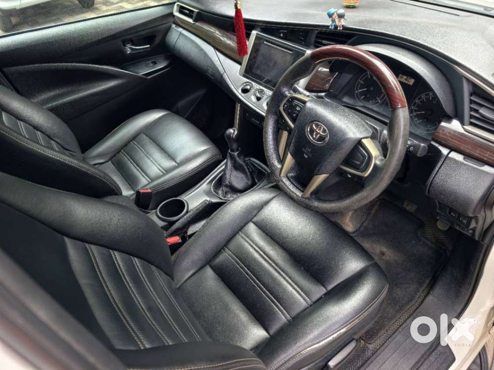 Toyota Innova Crysta 2.4 G Mt 7 Str, 2019, Diesel