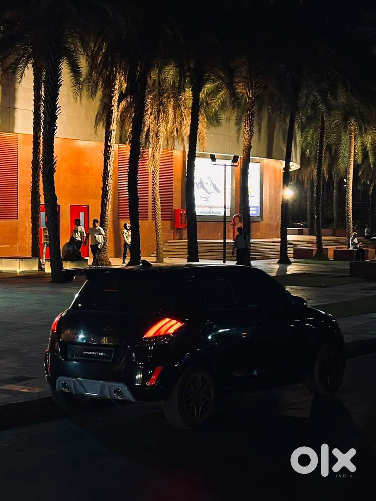 Maruti Suzuki Swift Petrol 2012