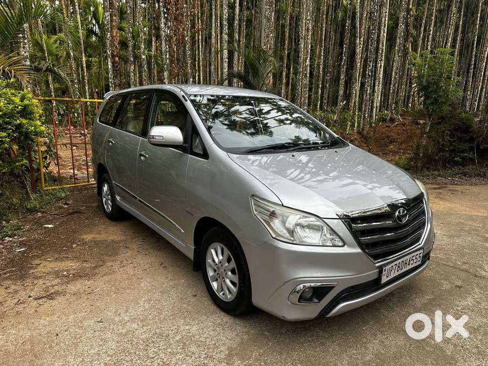 Toyota Innova 2.5 Vx (diesel) 7 Seater Bs Iv, 2014, Diesel